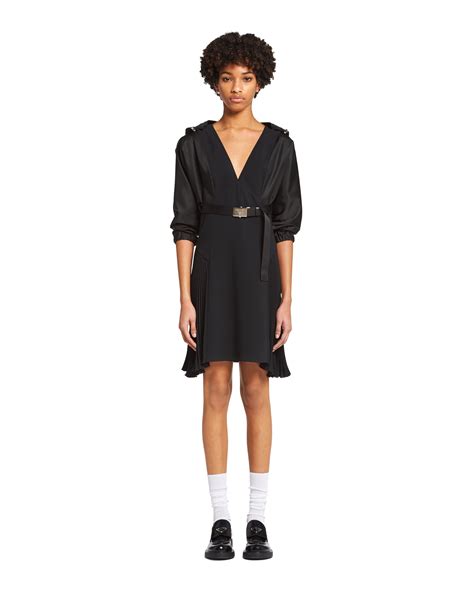 robe noir prada|Robe en soie sablée Noir .